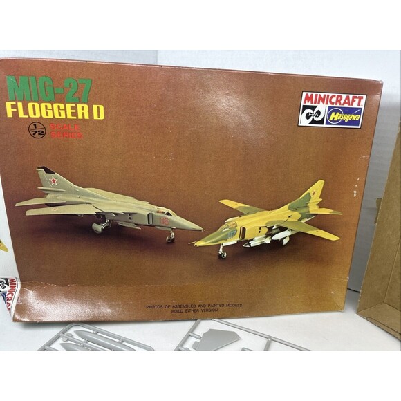 1/72 Hasegawa Minicraft Russian Mig-27 Flogger D Jet Plastic Model Kit - Picture 4 of 5